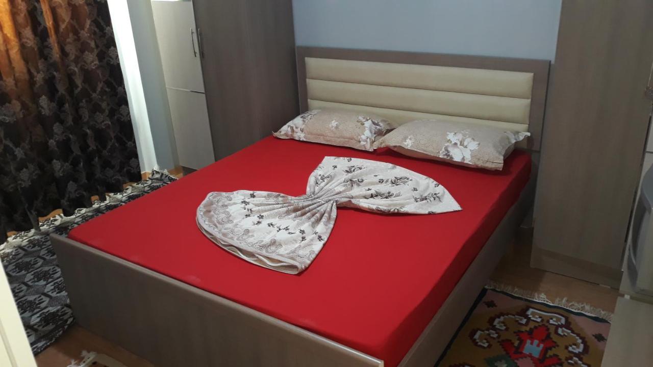 Odise'S Suite Korce Luaran gambar